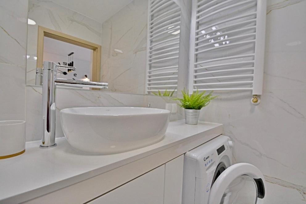 Apartment Green With Private Bike Storage Swinoujscie Dış mekan fotoğraf